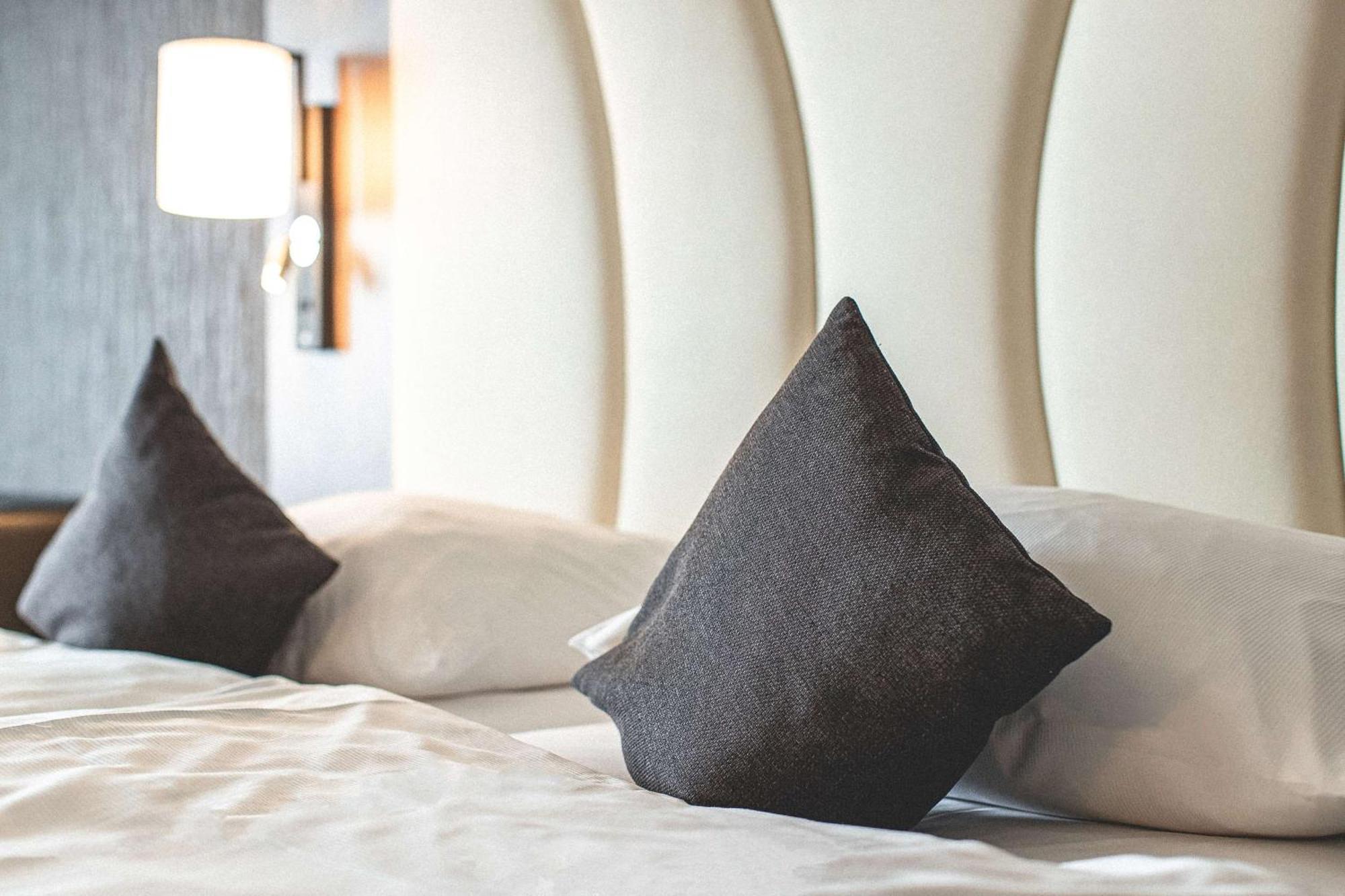 Best Western Plaza Hotel Гревенброх Екстериор снимка